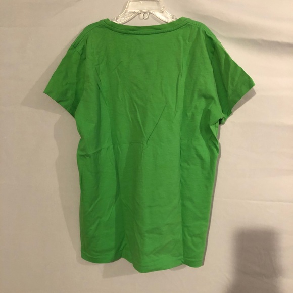 Green vneck - Picture 3 of 3